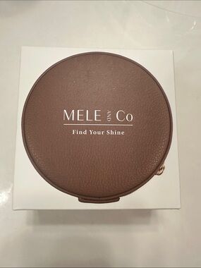 Mele and Co (Find Your Shine) Passage Travel Jewelry Case *NEW IN BOX*